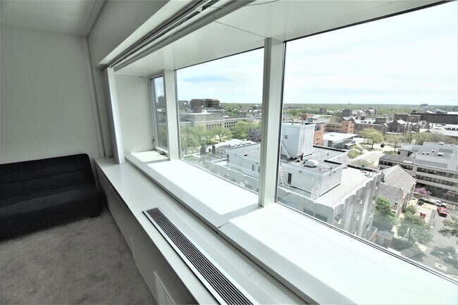 Foto del edificio - 555 E William St