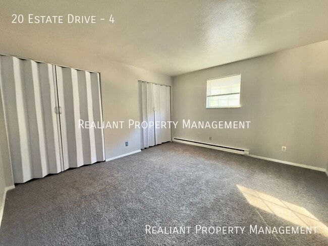 Building Photo - 20 Estate Dr