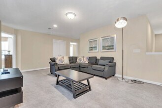 Building Photo - 8828 Bengal Ct