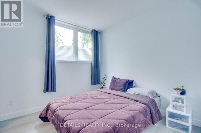 Photo du bâtiment - B - 135 B DUFORD STREET