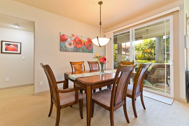 Foto del edificio - Luxurious 3Bed/2Bath Awaits at Alii Park P...