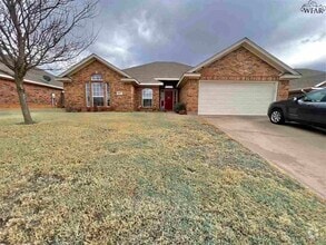 Building Photo - 6053 Laci Ln