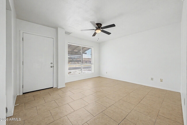 Building Photo - 1508 W Rockwood Dr