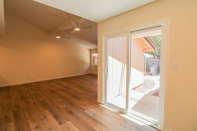 Building Photo - Updated and Spacious 2-Bed, 2-Bath House with Garage in Marvin Gardens