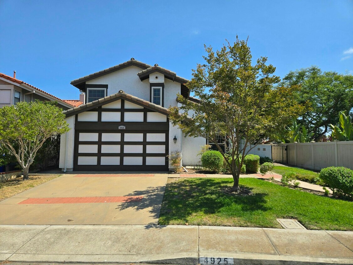 Foto principal - 4925 Maynard St