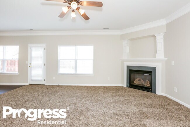 Building Photo - 4823 Sunburst Ln