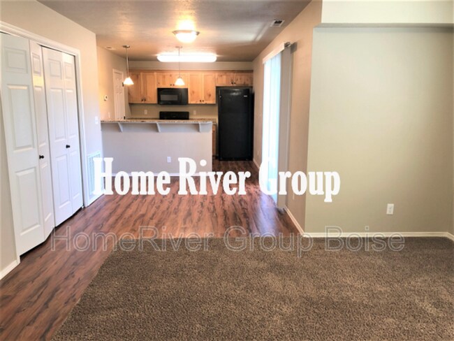 Foto del edificio - 6677 W Colehaven Dr