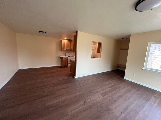Foto del edificio - Brand new 3 bed, 2 bath Hamilton home