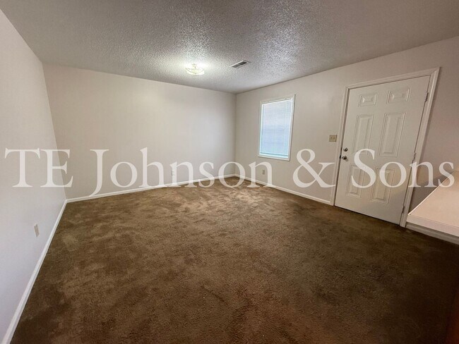 Foto del edificio - 2570 Green Oaks Ct SE
