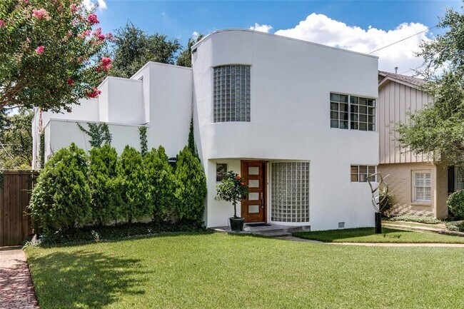 Foto del edificio - 4593 Belfort Pl
