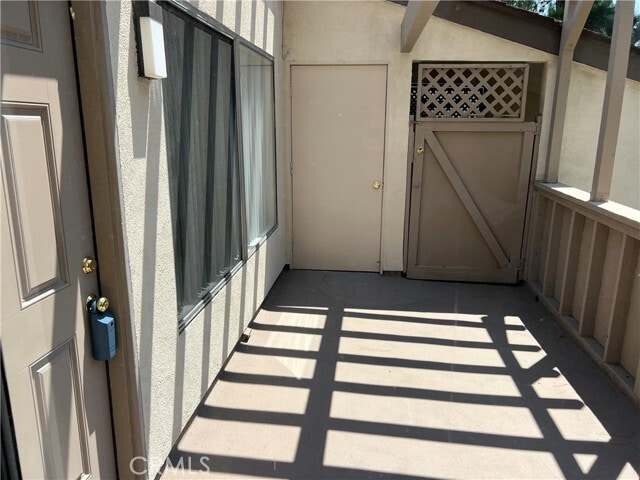 Building Photo - 1350 Cabrillo Park Dr