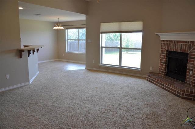 Building Photo - Coming Soon: Stunning 3 Bedroom, 2 Bathroo...