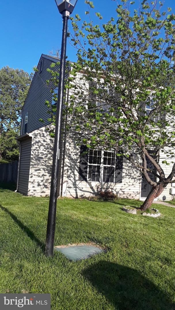 Building Photo - 4223 Drake Ct