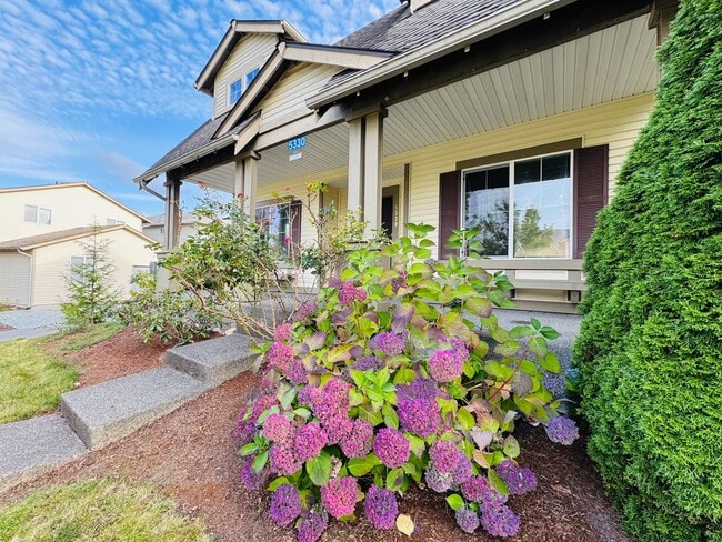 Building Photo - 5330 Larrabee Way