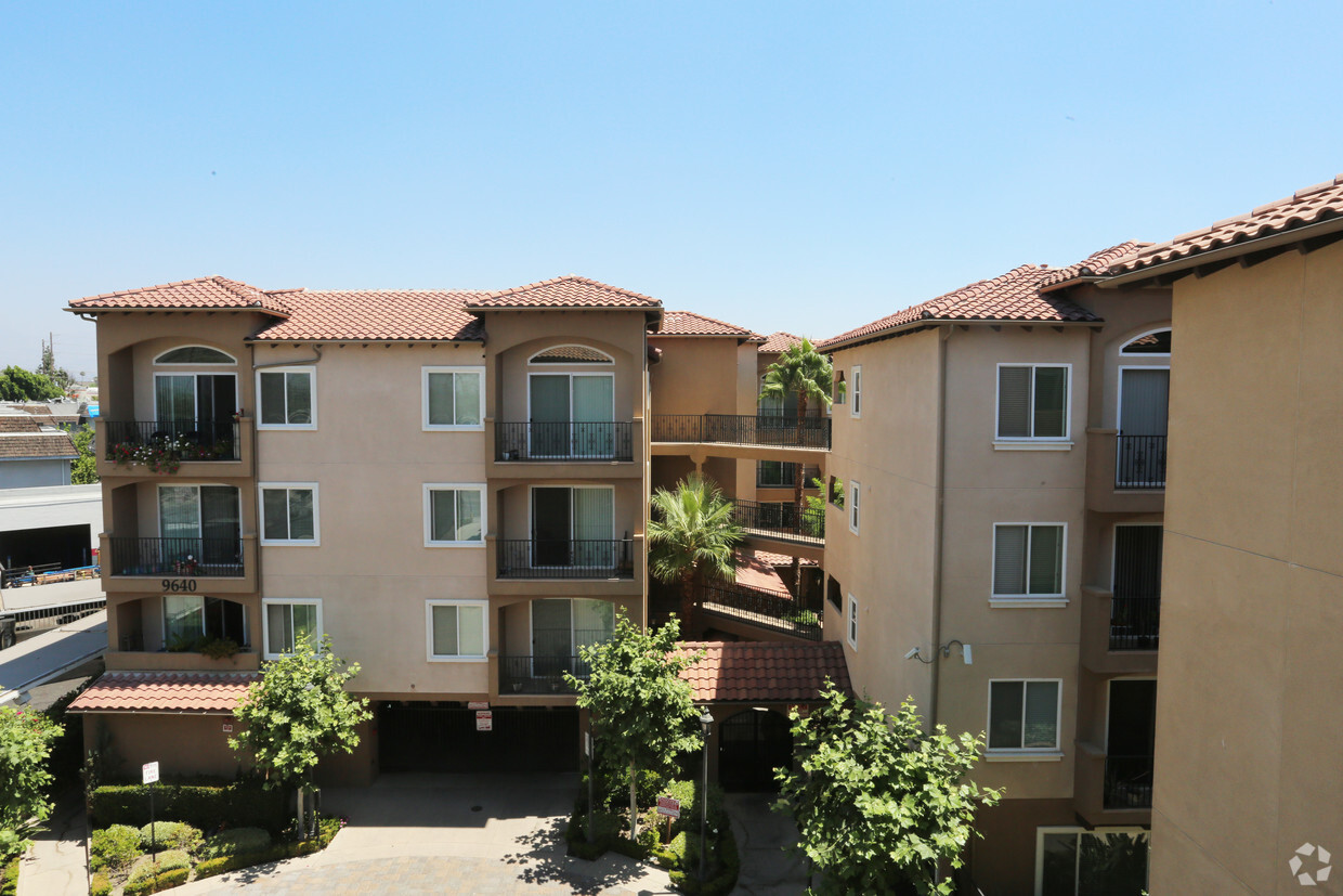 Building - Cantabria Senior Apartments