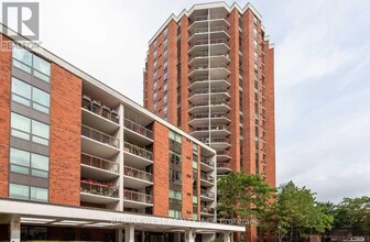 Building Photo - 77 Maitland Pl