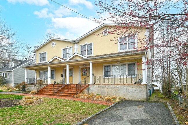 Foto del edificio - 16 Inwood Rd