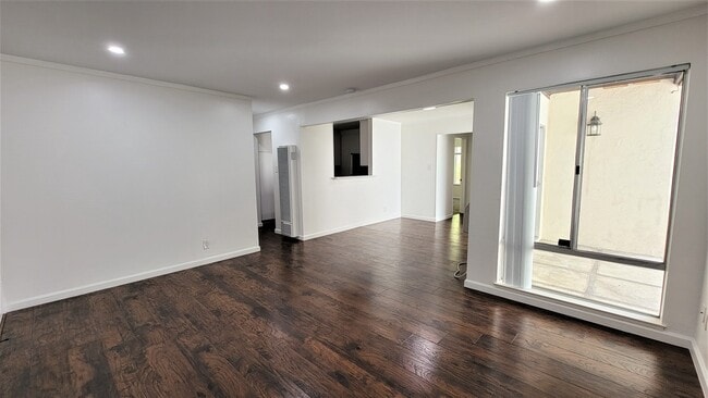 Foto del edificio - 1740 Laguna Street, Unit D