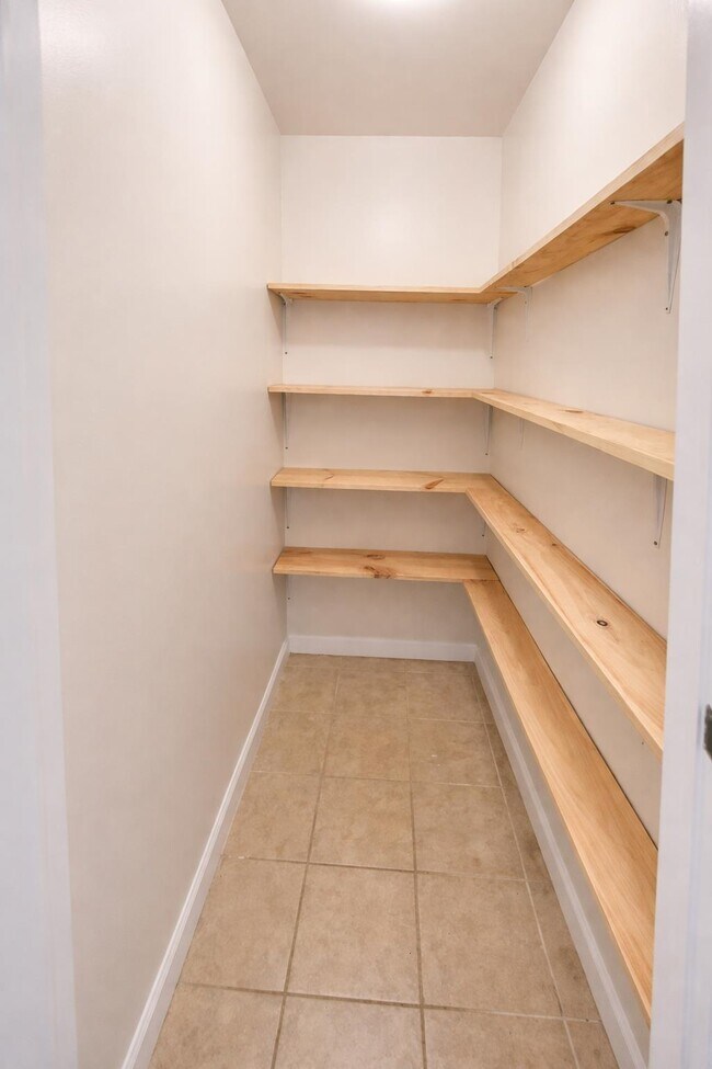 Foto del edificio - 177 W 51st St