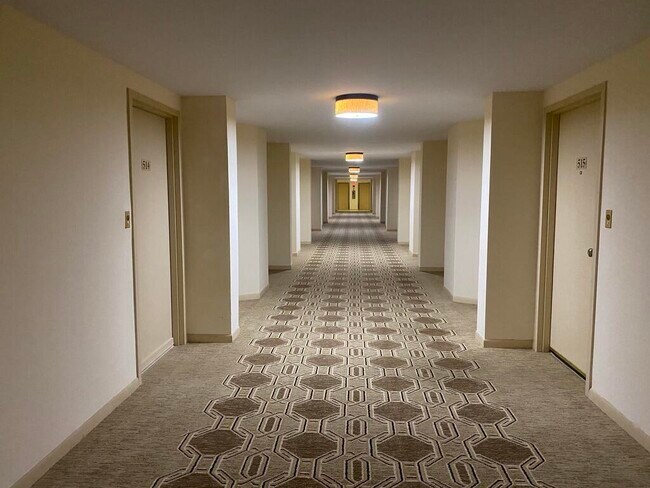 Foto del edificio - 2773 S Ocean Blvd