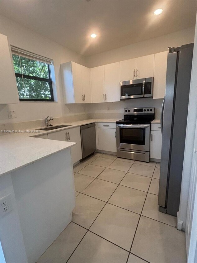 Primary Photo - 24601 SW 119th Pl