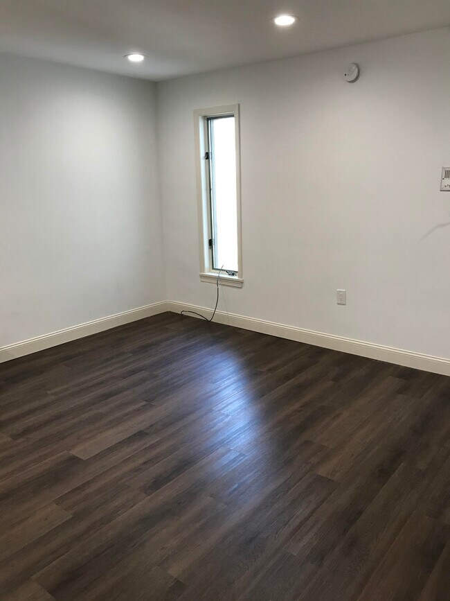 Foto del edificio - 131 N 4th St