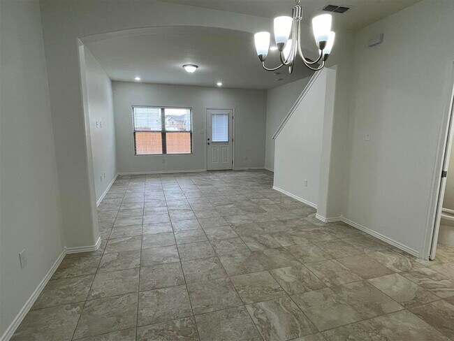 Foto del edificio - 235 Welland Dr