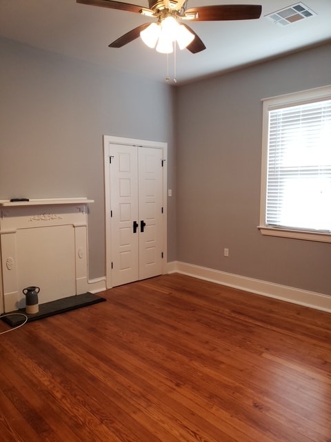 Building Photo - 717 Perry St