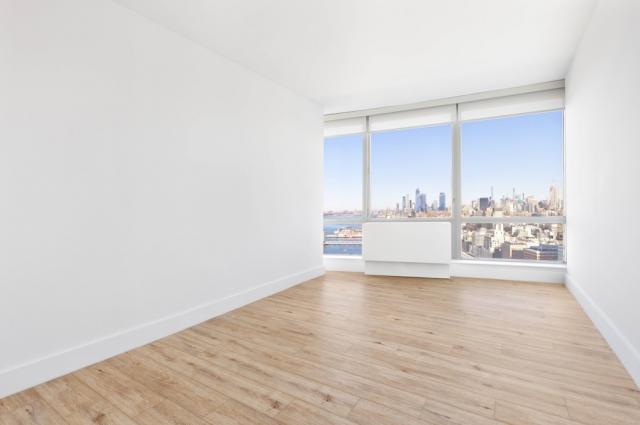 Foto del edificio - 2 bedroom in New York NY 10282