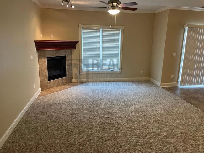 Interior Photo - Timber Hills