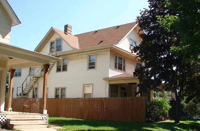 Foto del edificio - 1171 Minnehaha Ave E