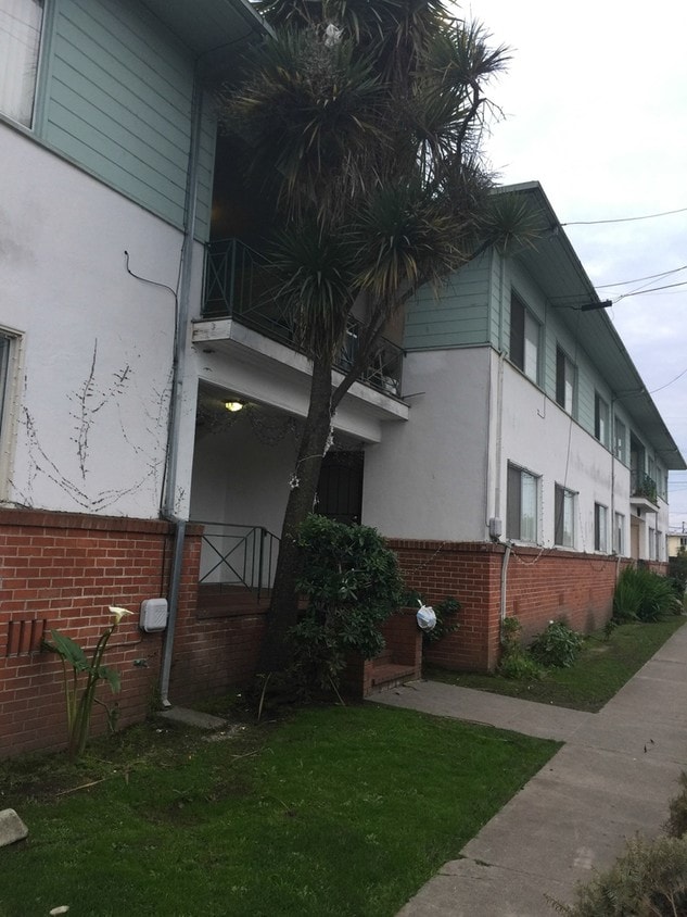 3202 Nevin Ave, Richmond, CA 94804 Apartments in Richmond, CA