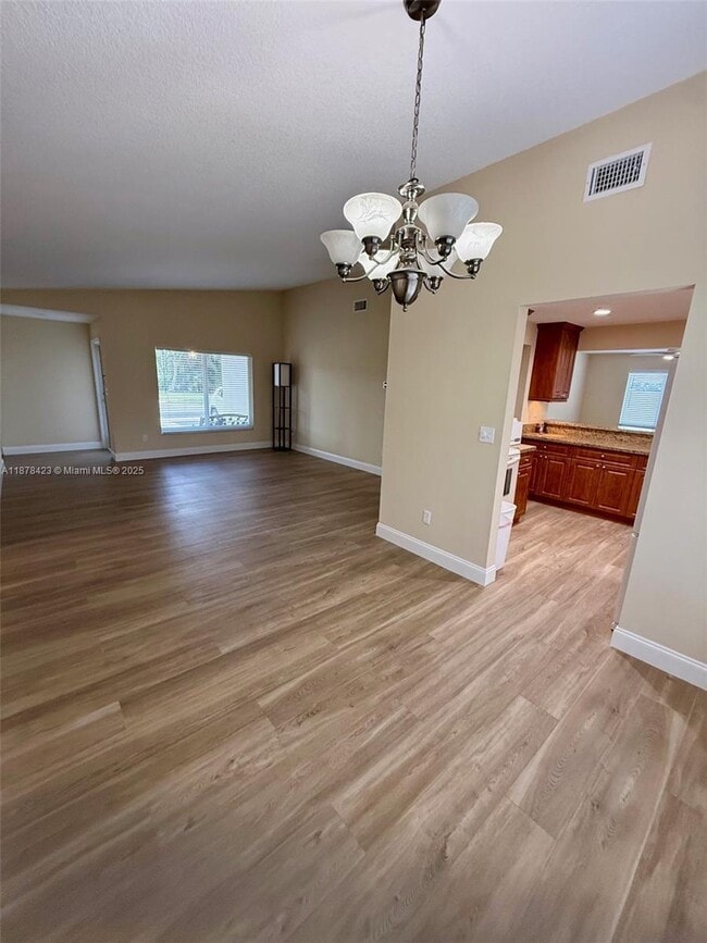 Building Photo - 11561 SW 51st Ct