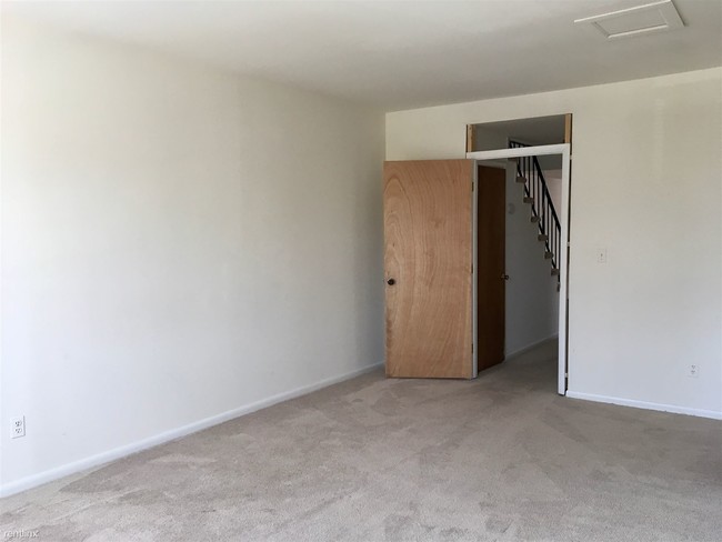 Building Photo - 3 br, 2 bath  - 1020 Light St # 2