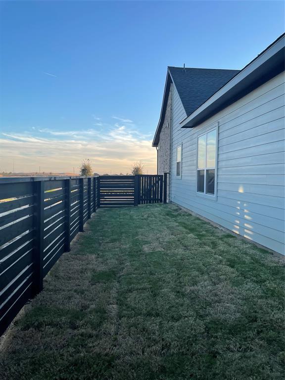 Building Photo - 18622 Imagination Way