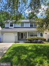 Building Photo - 6406 Bear Ct