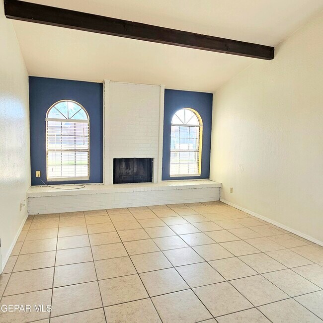 Foto del edificio - 3567 E Glen Dr