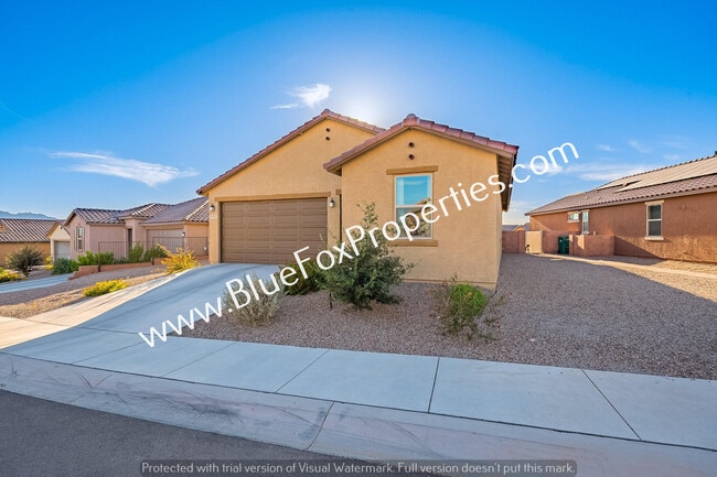 Building Photo - 8683 N Calle La Canoa