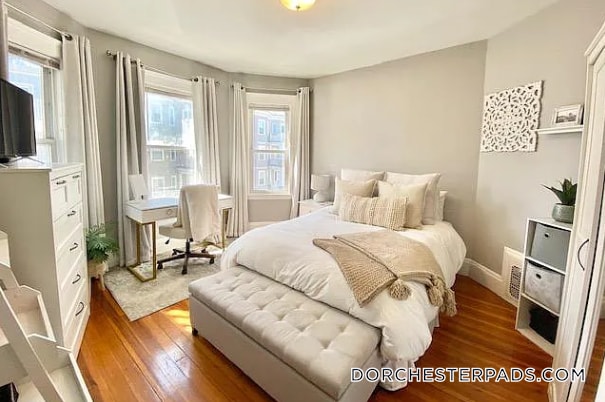 Building Photo - 9 Taft St