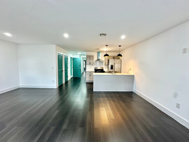 Foto del edificio - 101 4th Ave