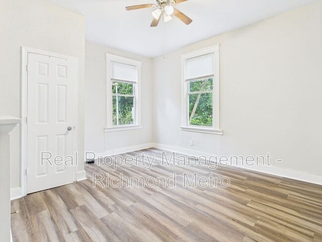 Building Photo - 3314 3rd Ave