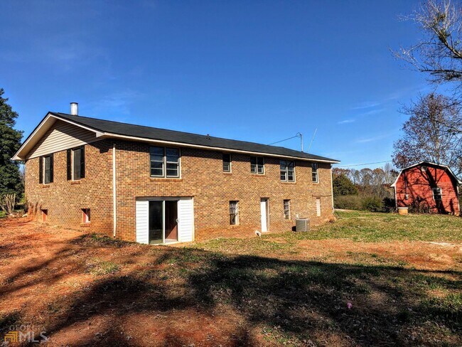 Building Photo - 337 Dockery Rd