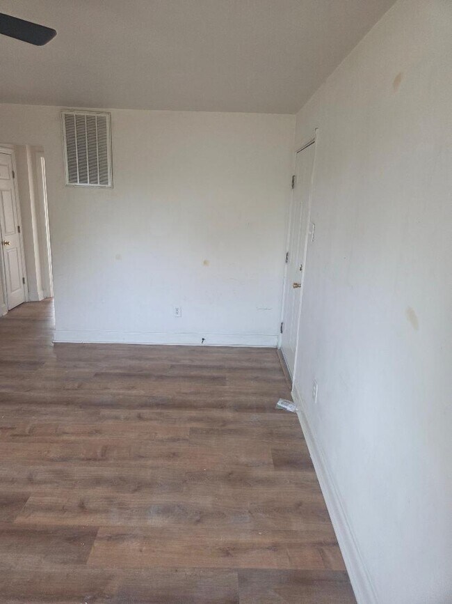 Foto del edificio - 2053 Marsia Ln