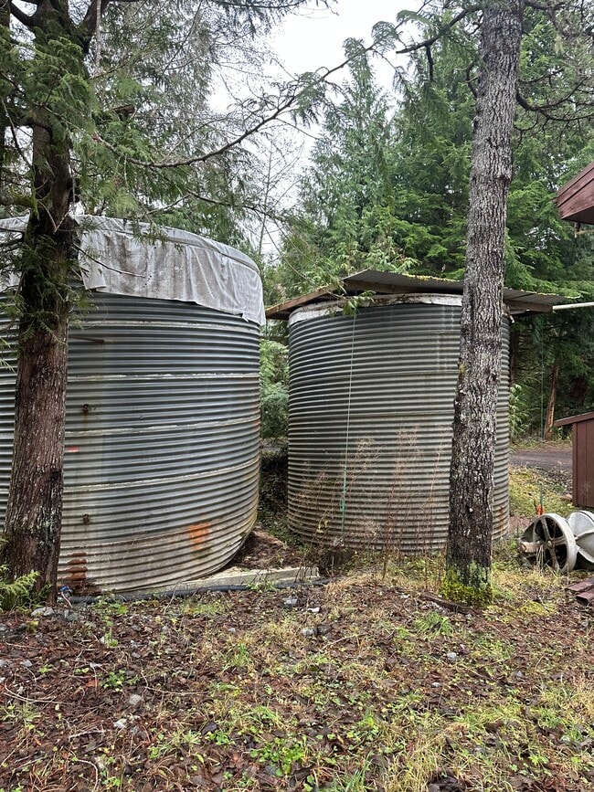 Building Photo - 81 Phillips Ln