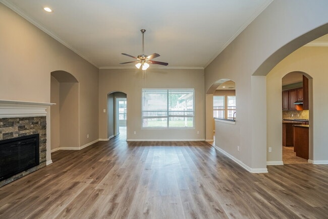 Building Photo - 2130 Pelican Landing Ct