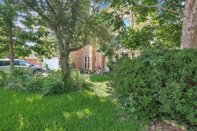 Building Photo - 6026 Ronchamps Dr