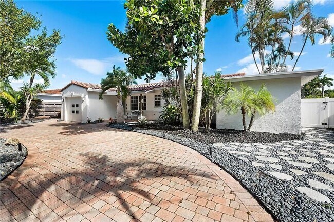 Foto del edificio - 530 SW 11th Ave