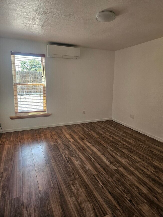 Foto del edificio - 1379 Borrego Pass