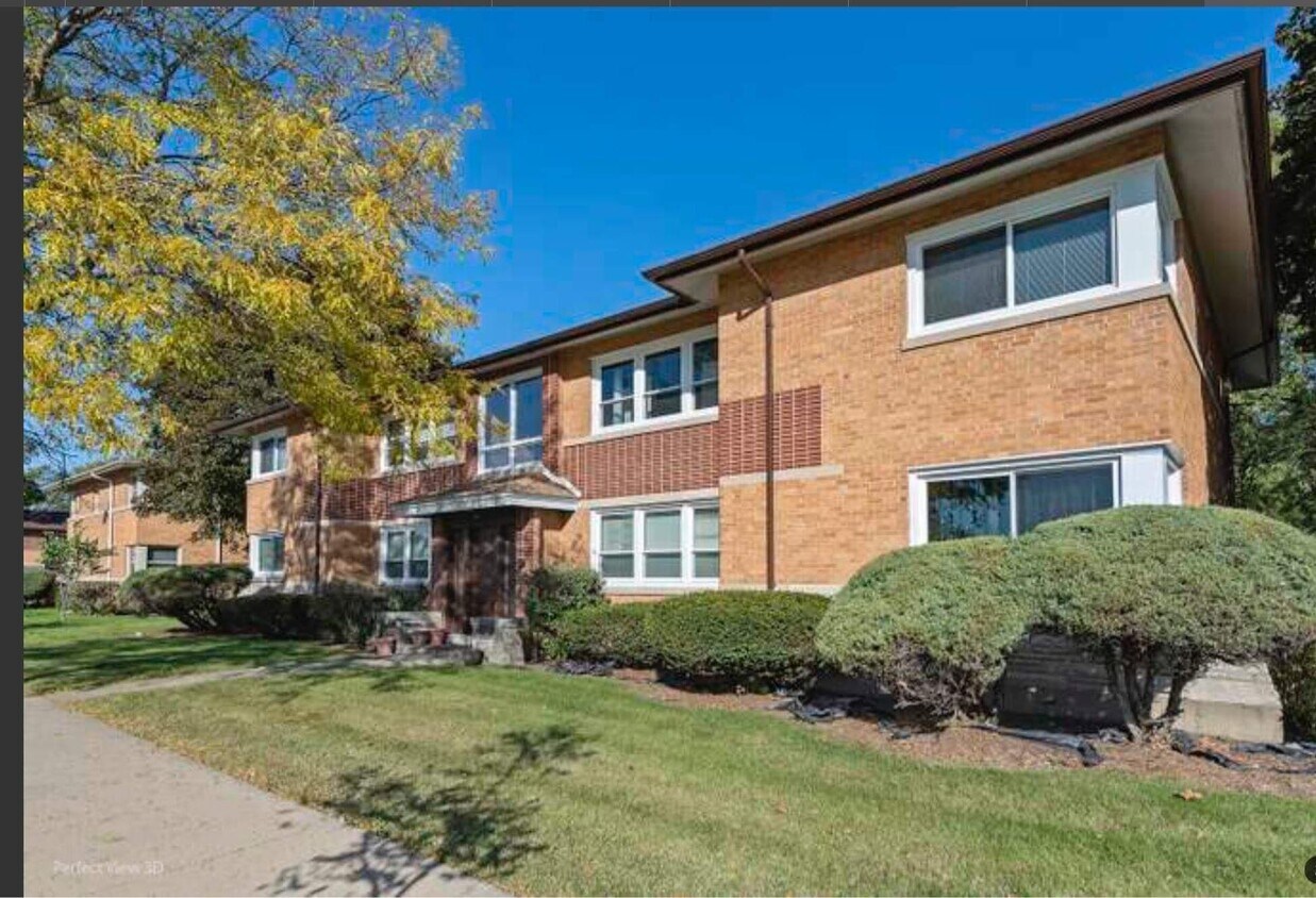 1345 S Mannheim Rd, Westchester, IL 60154 Apartments in Westchester