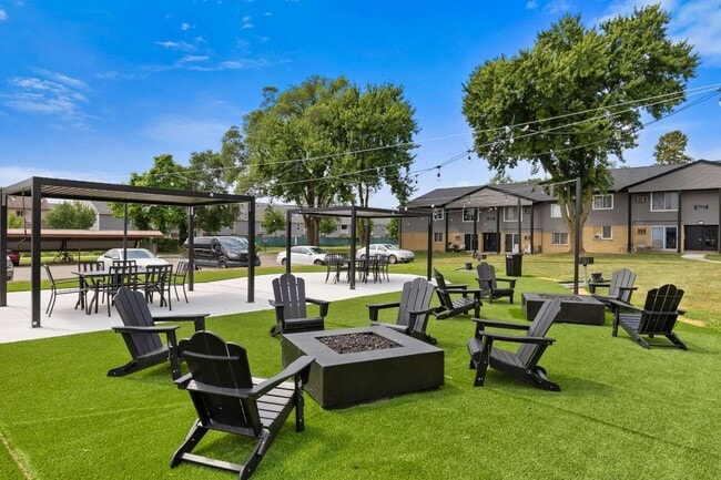 Interior Photo - Stony on Van Dyke